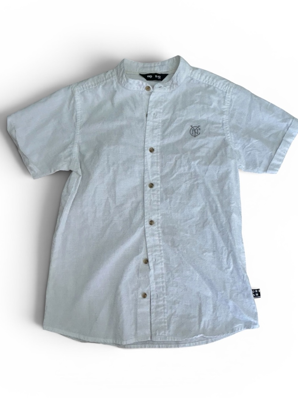 NWOT mrp Boys "NYC Urban Movement" White Mandarin Collar Shirt - Size 11-12